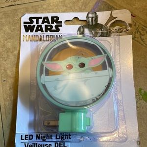 NWT LED night light